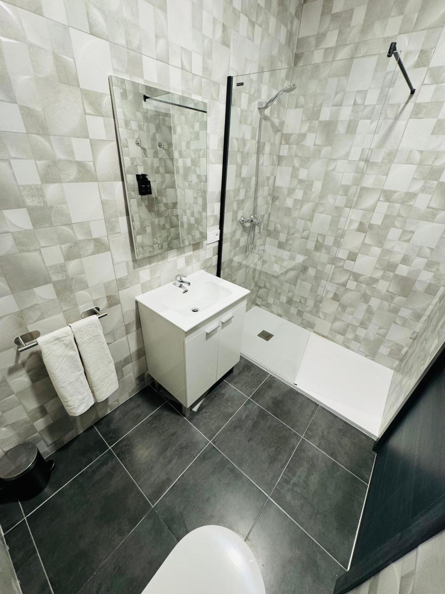Duplex Th Sanse Norte San Sebastián de los Reyes Exteriör bild